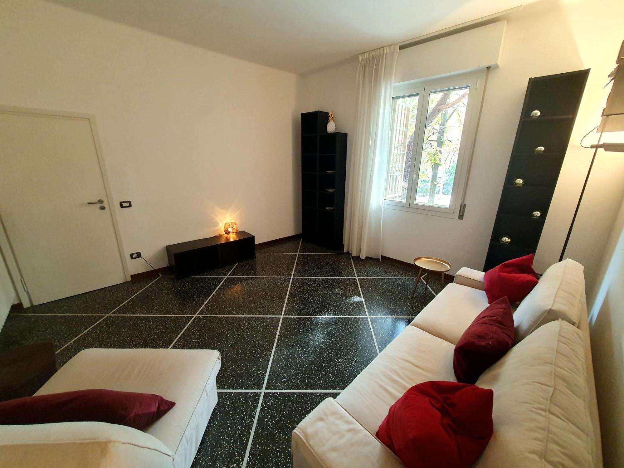 Spacious Three-Room Apartment In Saragozza بولونيا المظهر الخارجي الصورة