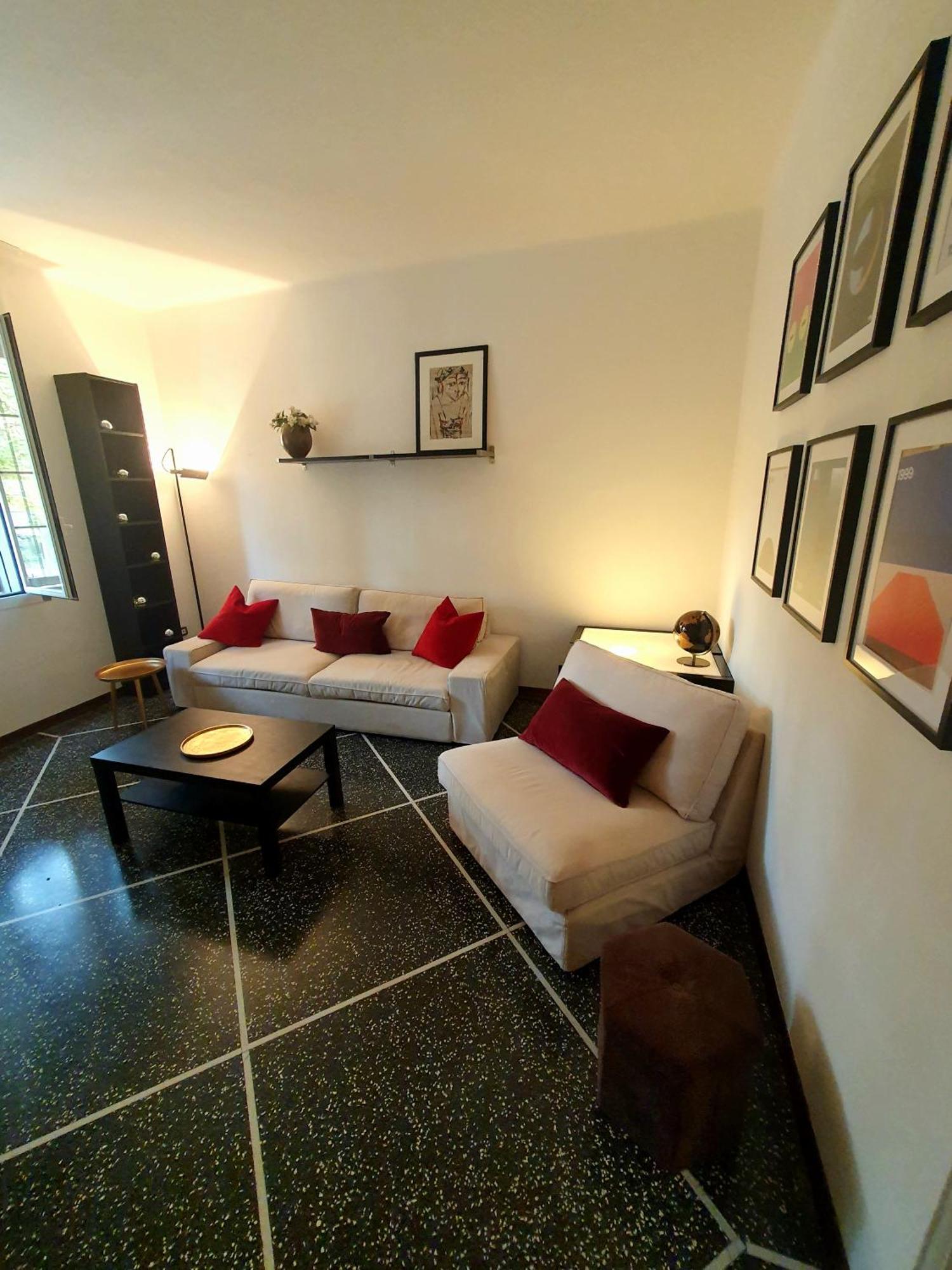 Spacious Three-Room Apartment In Saragozza بولونيا المظهر الخارجي الصورة